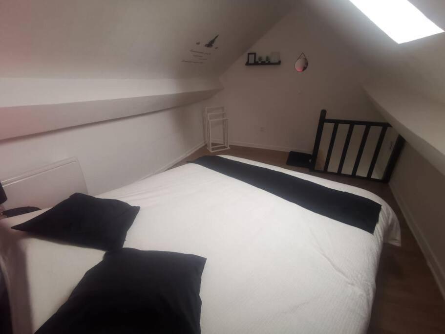 Smart House Airport Cdg, Asterix Apartment Louvres Ngoại thất bức ảnh